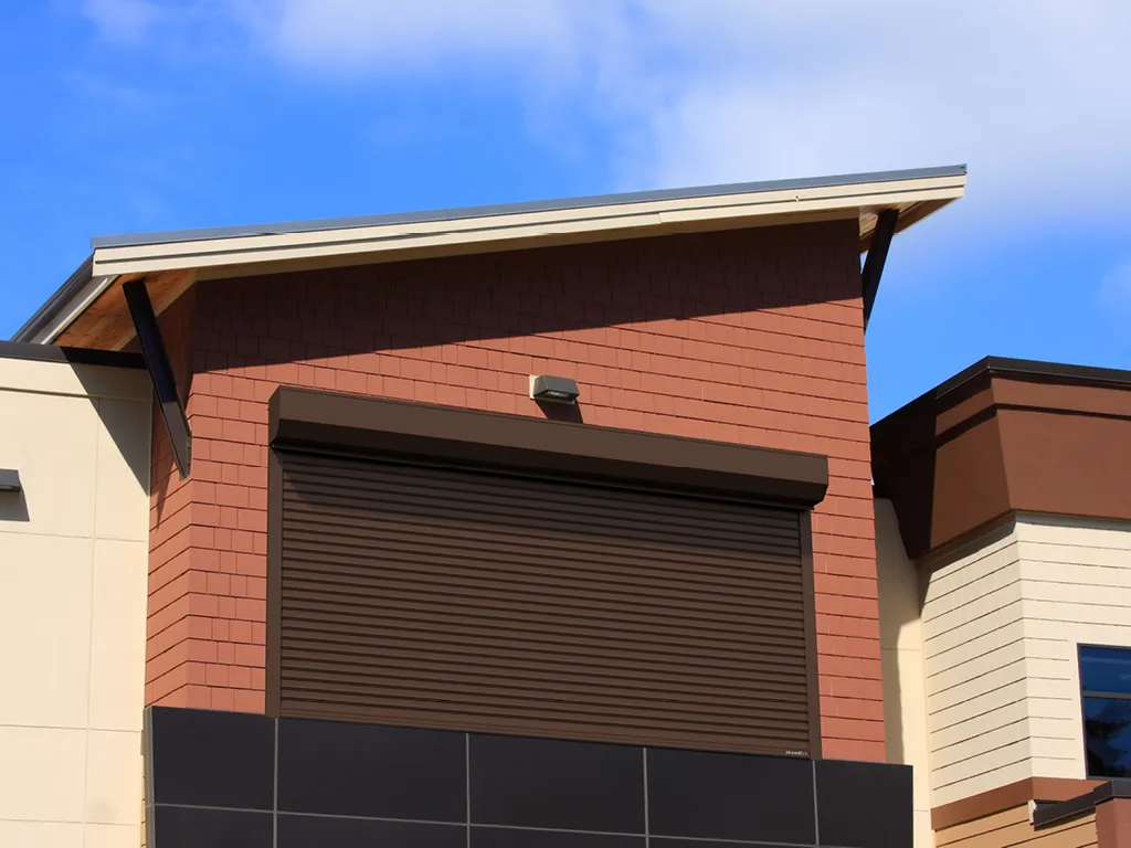 Showcase roller shutters (burglary-resistant) made of steel profile RHS52 by DoorHan - view 2
