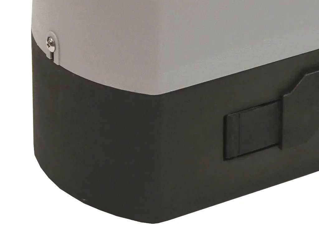Secure fastening to mounting base